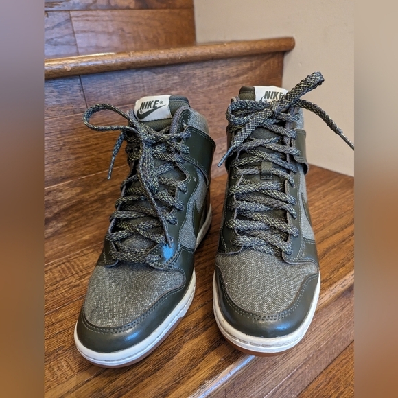 Nike Dunk Sky Hi Essential Green Sneakers Wedge Women's 7 - Picture 6 of 17